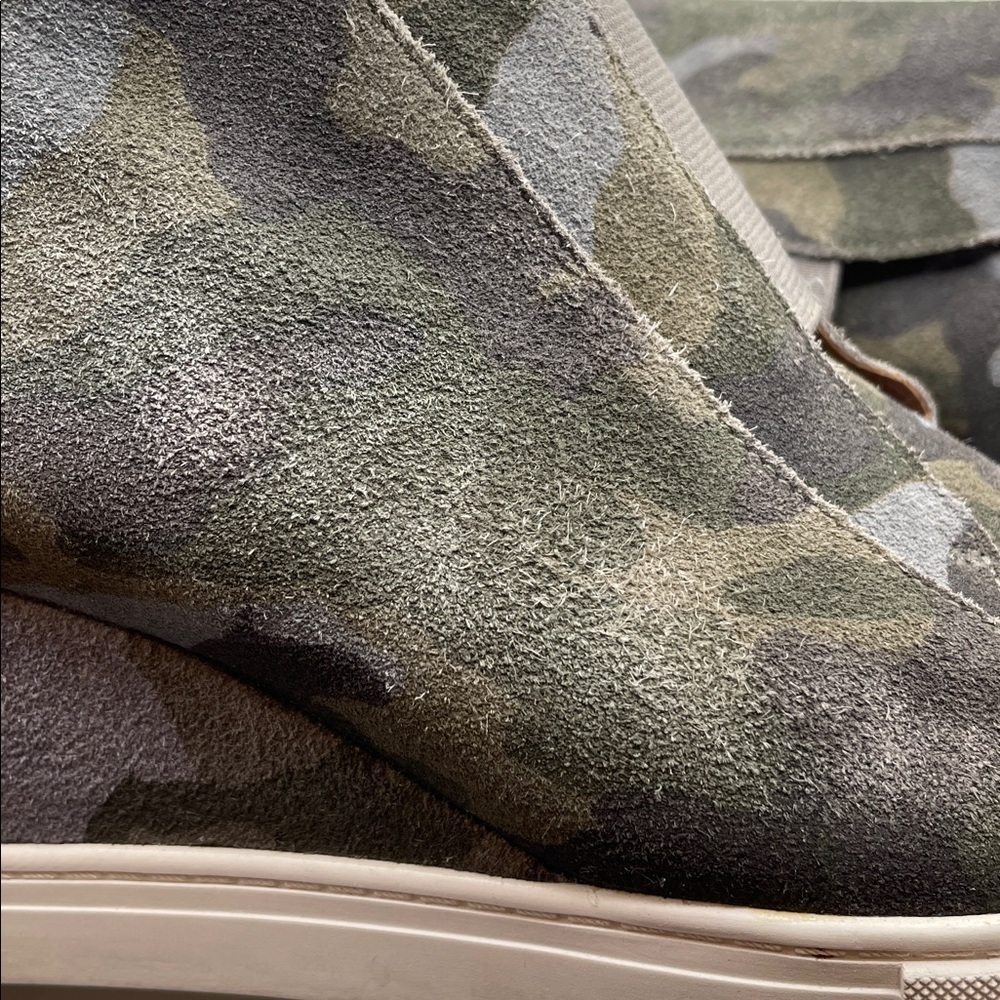 Linea Paolo Felicia suede gray camo Hidden wedge bootie sneaker size 8 - Picture 8 of 9